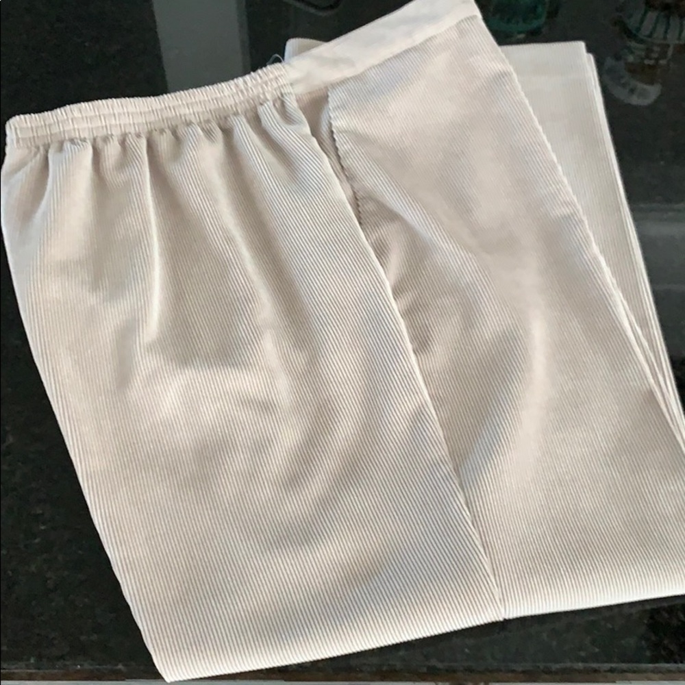 EUC Alfred Dunner Pants 👖